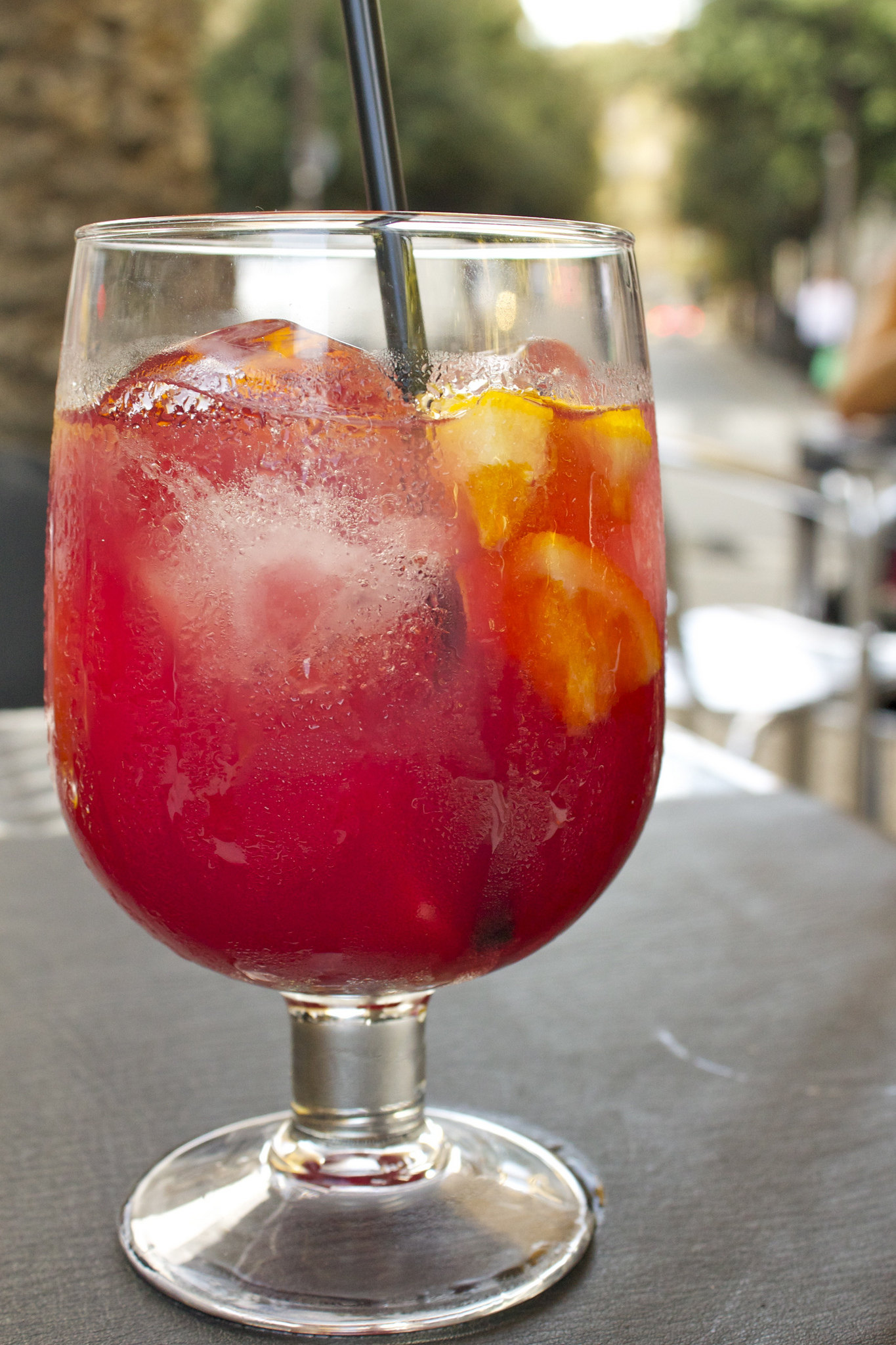 Sangria_en_Barcelona_-_Katherine_Price
